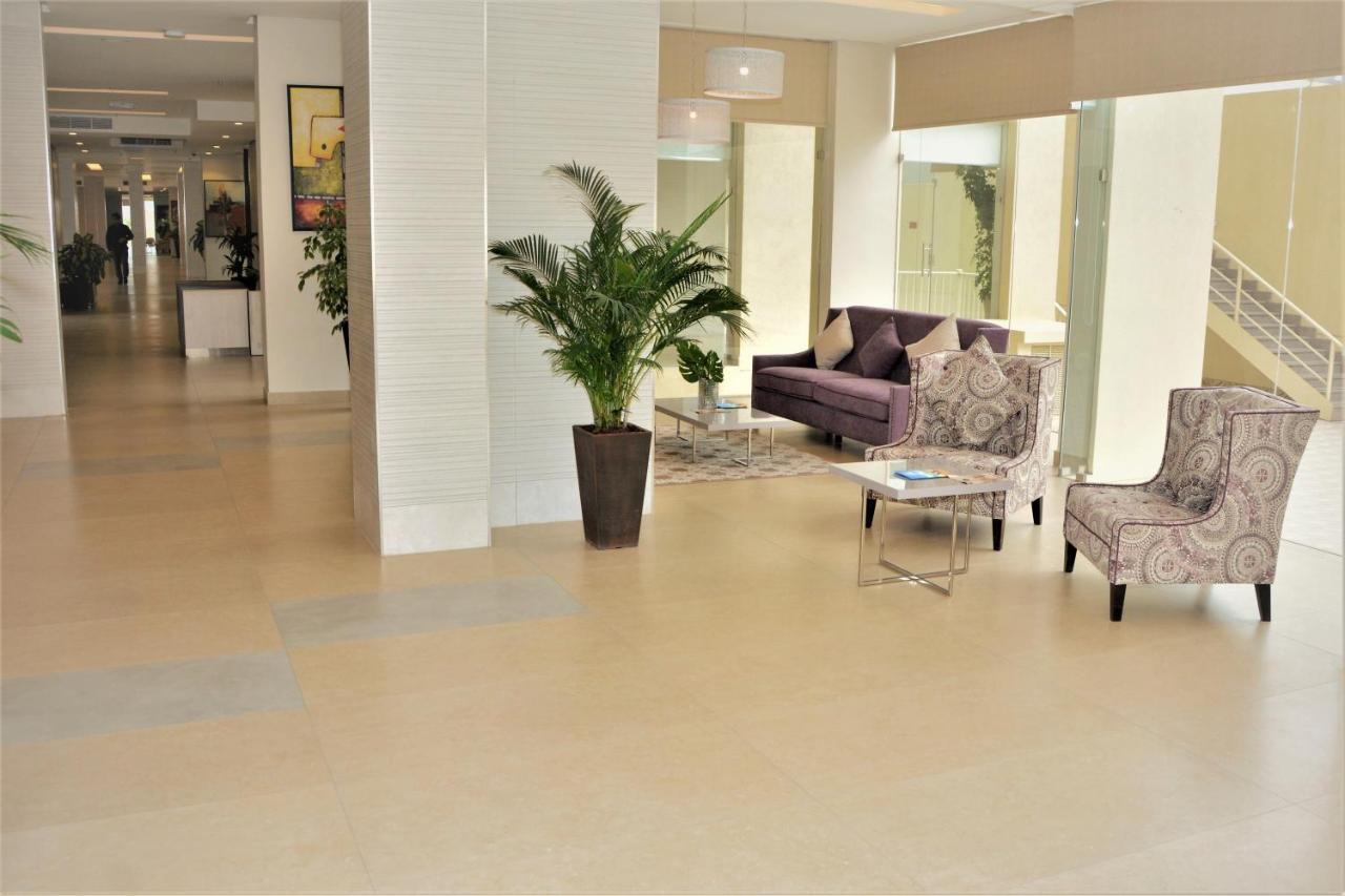 The Lofts Kuwait Fintas Pansiyon Kuveyt Dış mekan fotoğraf