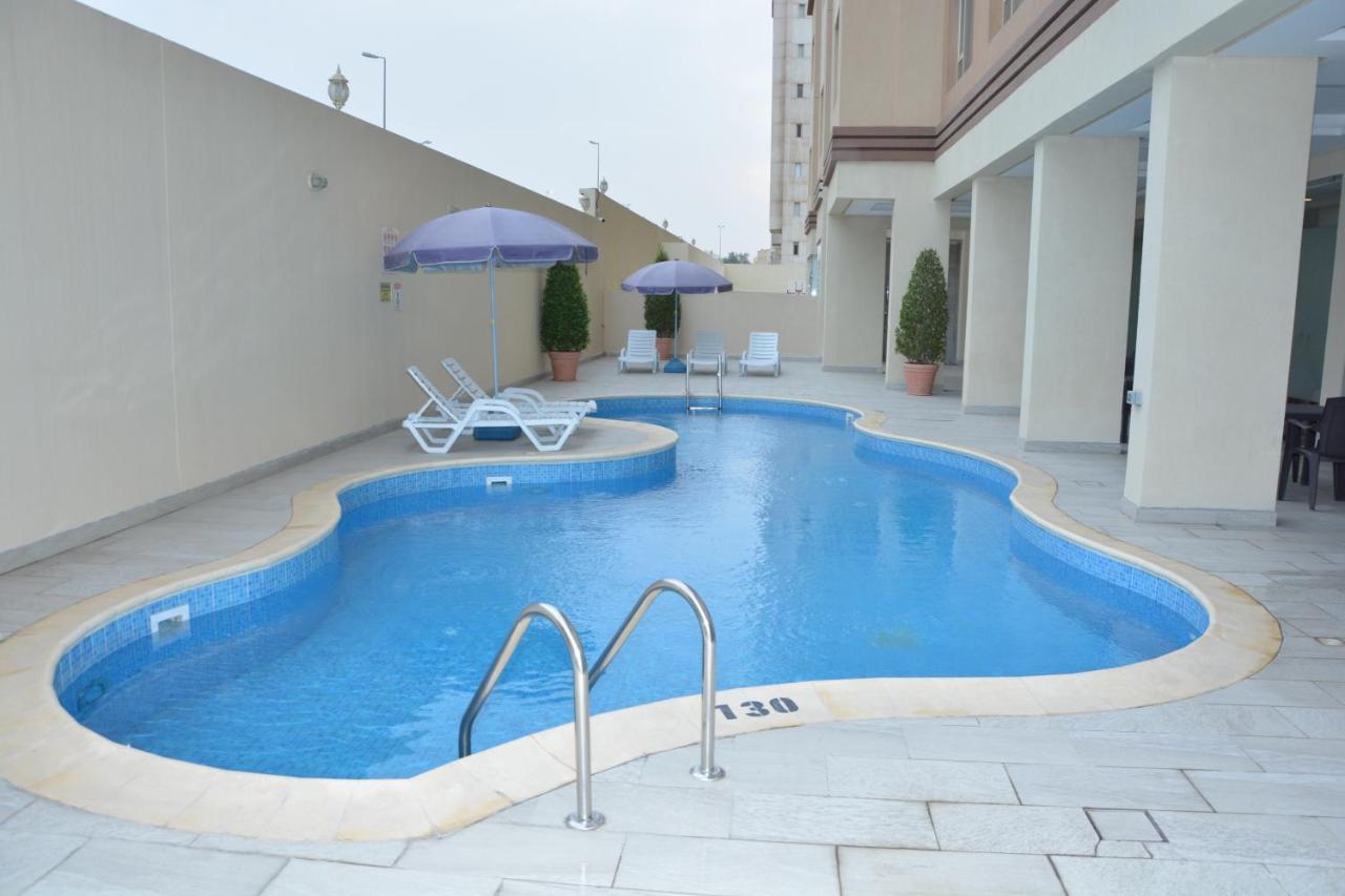 The Lofts Kuwait Fintas Pansiyon Kuveyt Dış mekan fotoğraf
