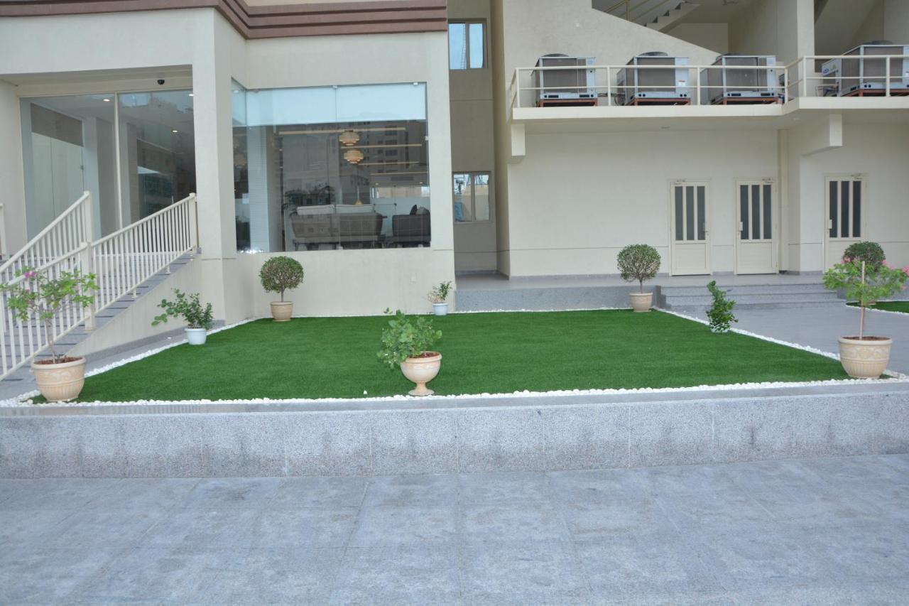 The Lofts Kuwait Fintas Pansiyon Kuveyt Dış mekan fotoğraf